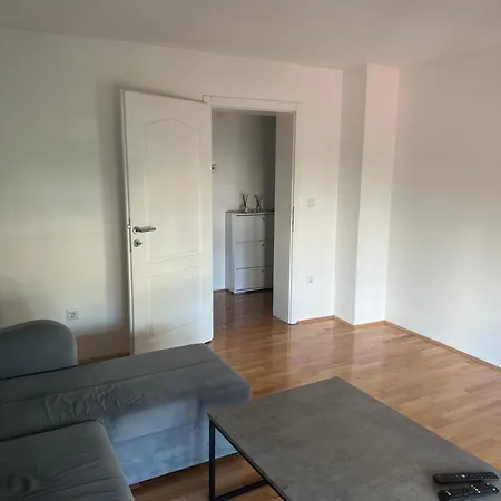 Peaceful In Center *